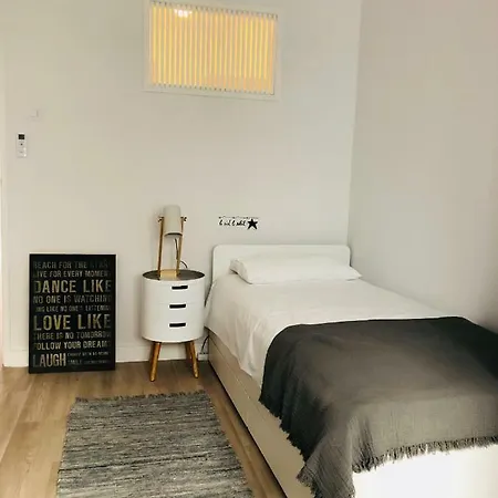 Moderno Apartamento, Central E Confortavel